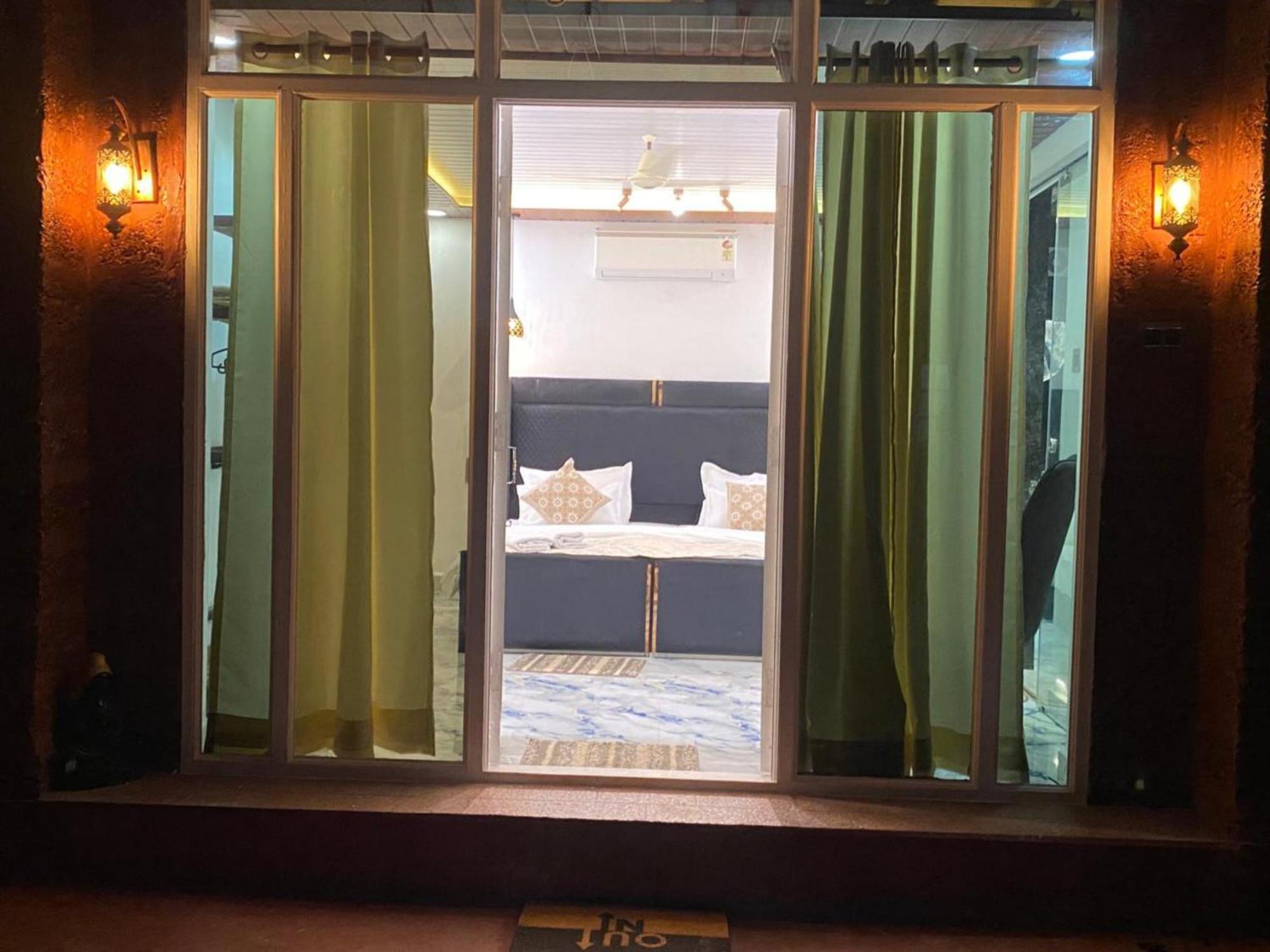The Charming Nights Hotell Palolem Exteriör bild